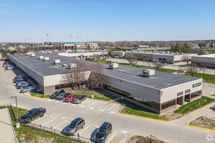 405 SW 5th St, Des Moines, IA à louer - Aérien - Image 3 de 6