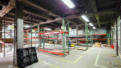 3901 Main St, Philadelphia, PA for lease Interior Photo- Image 2 of 6