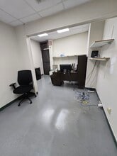 68-39 Myrtle Ave, Glendale, NY for lease Interior Photo- Image 2 of 5