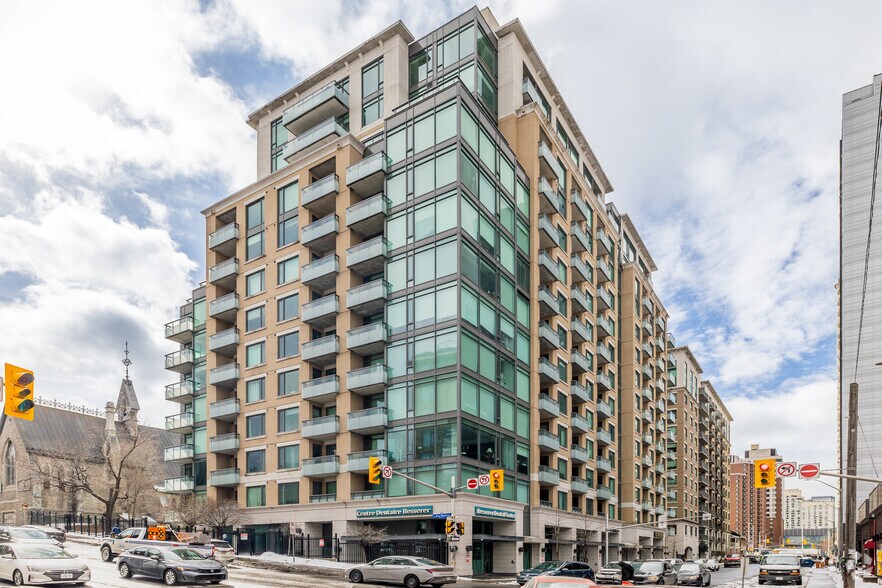 238 Besserer St, Ottawa, ON à louer - Photo principale - Image 1 de 3