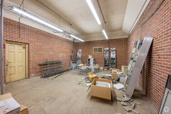 447-605 Pole Line Rd, Herlong, CA à vendre - Photo du bâtiment - Image 3 de 6