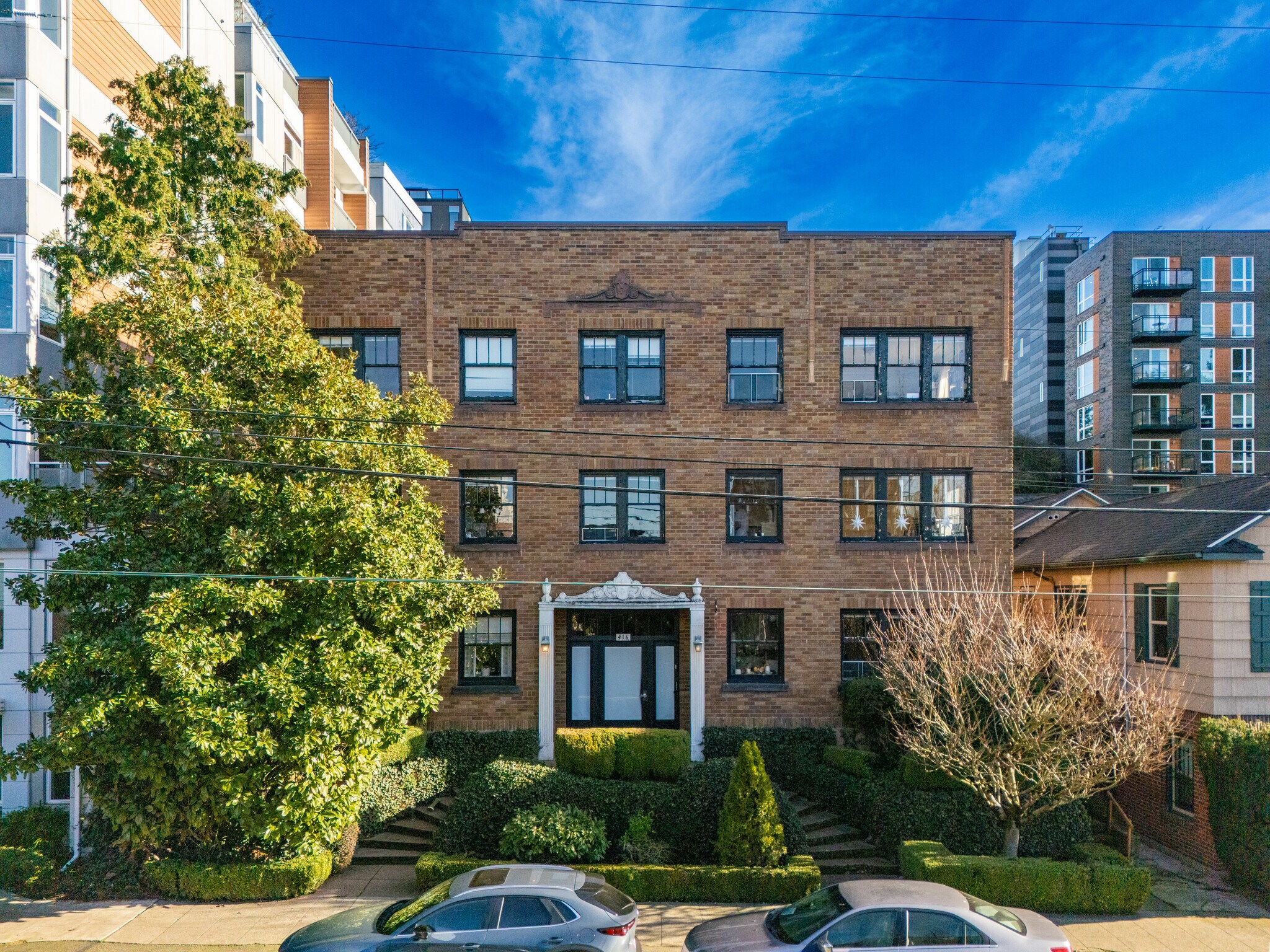 416 Summit Ave E, Seattle, WA à vendre Photo principale- Image 1 de 23