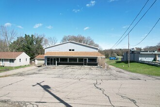 110 Creekview Dr, Battle Creek, MI à louer Photo intérieure- Image 2 de 32