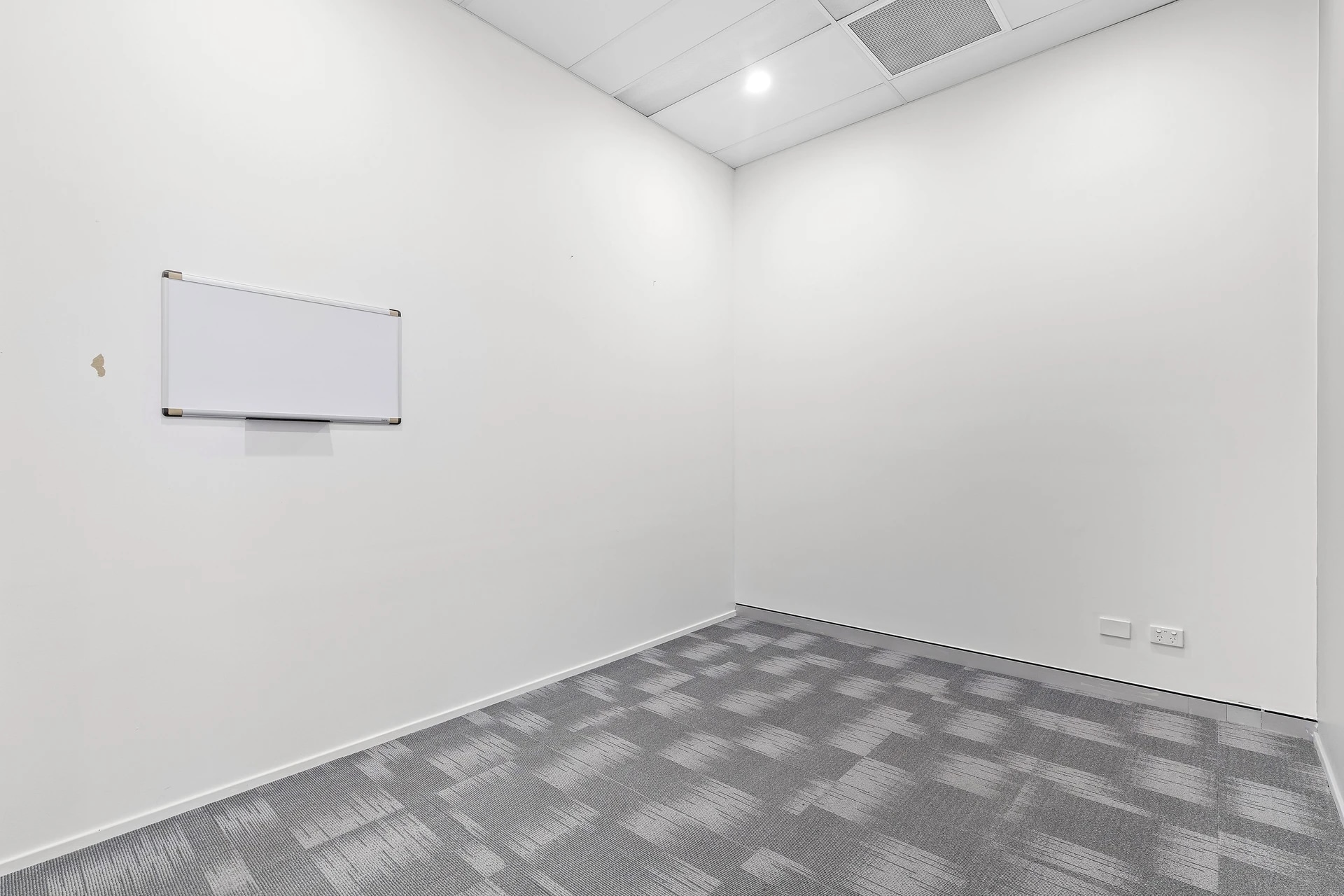 26 Bolton St, Newcastle for lease Interior Photo- Image 1 of 7