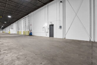 2135 James Pky, Hebron, OH for lease Interior Photo- Image 2 of 10