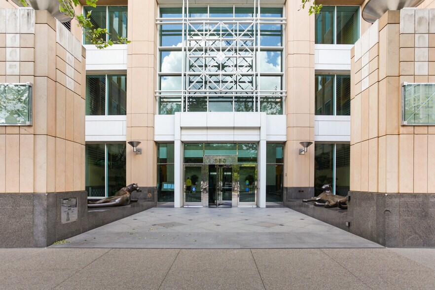 980 9th St, Sacramento, CA à louer - Photo du bâtiment - Image 3 de 32