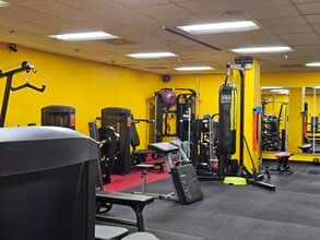 3000 W 6th St, Los Angeles, CA for lease Building Photo- Image 2 of 3