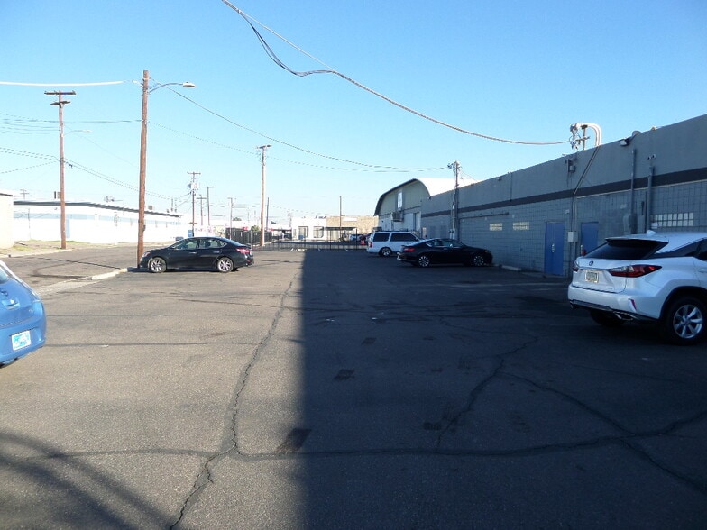 2319-2331 W Palm Ln, Phoenix, AZ for lease - Building Photo - Image 3 of 4