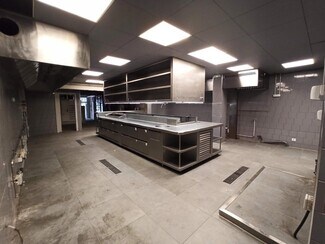 Plus de détails pour Commerce de détail à louer