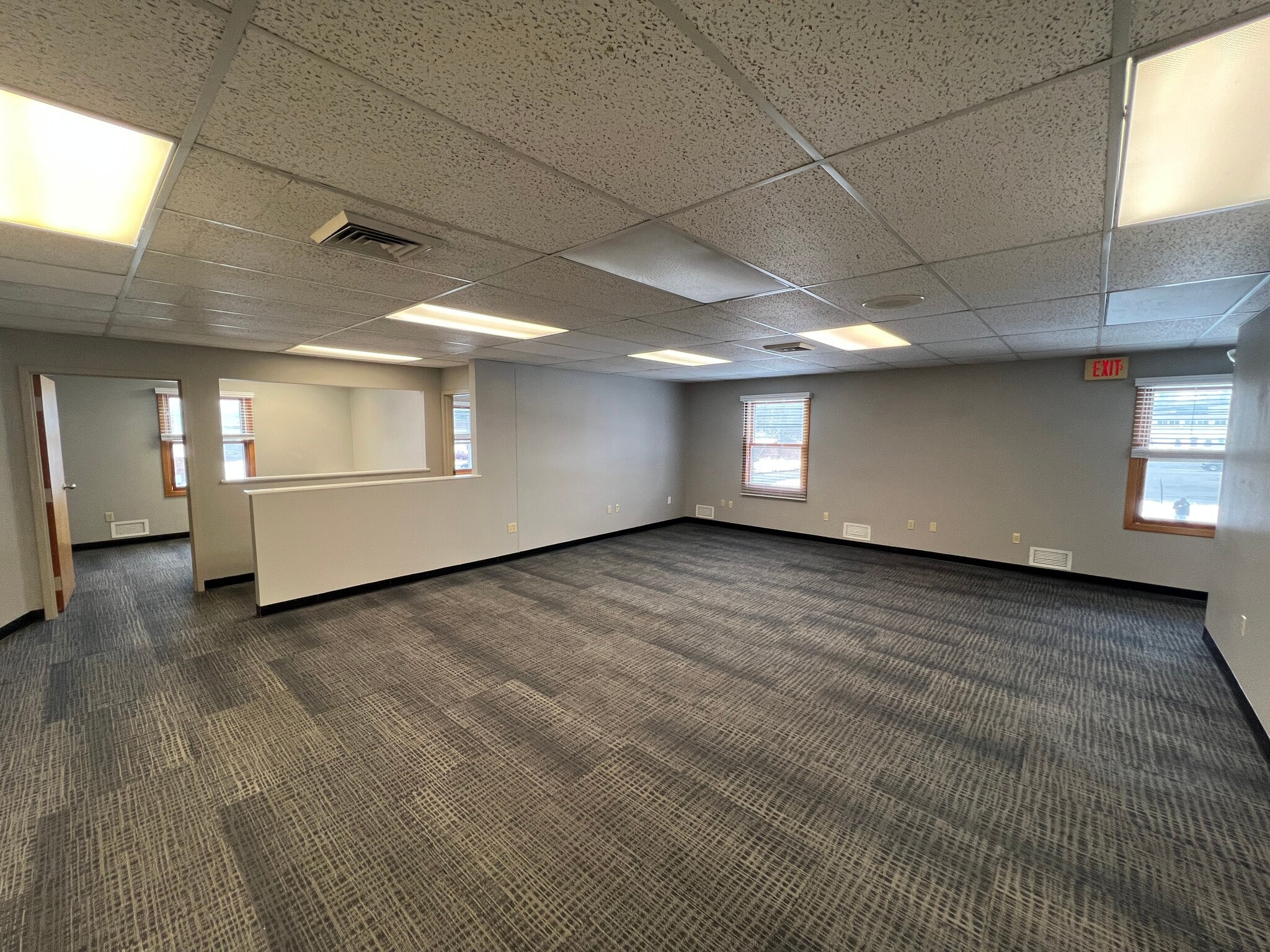 146 New Britain Ave, Plainville, CT for lease Interior Photo- Image 1 of 7