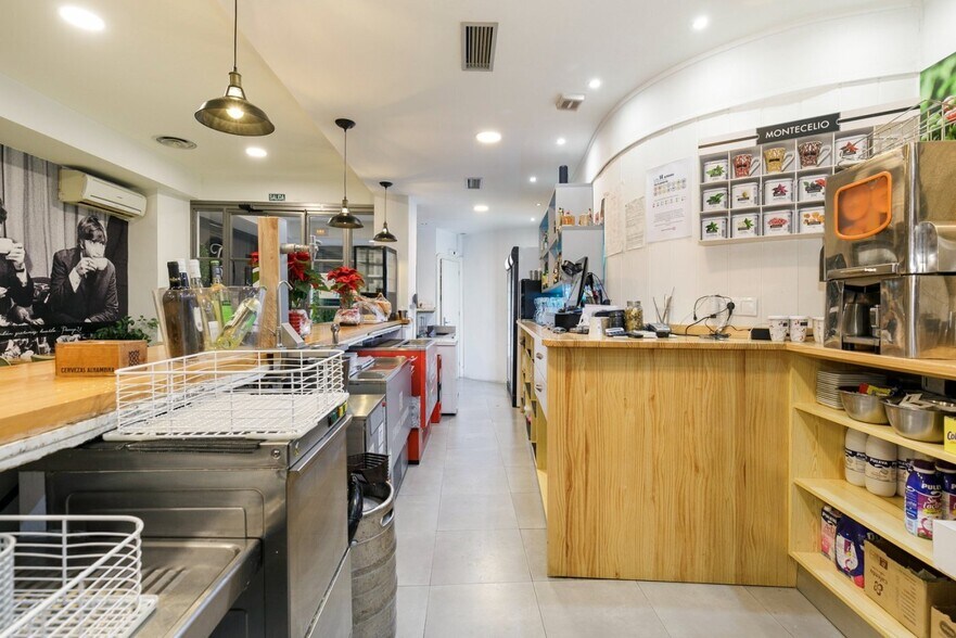 Calle Párraga, 21, Granada, Granada for sale - Interior Photo - Image 2 of 14
