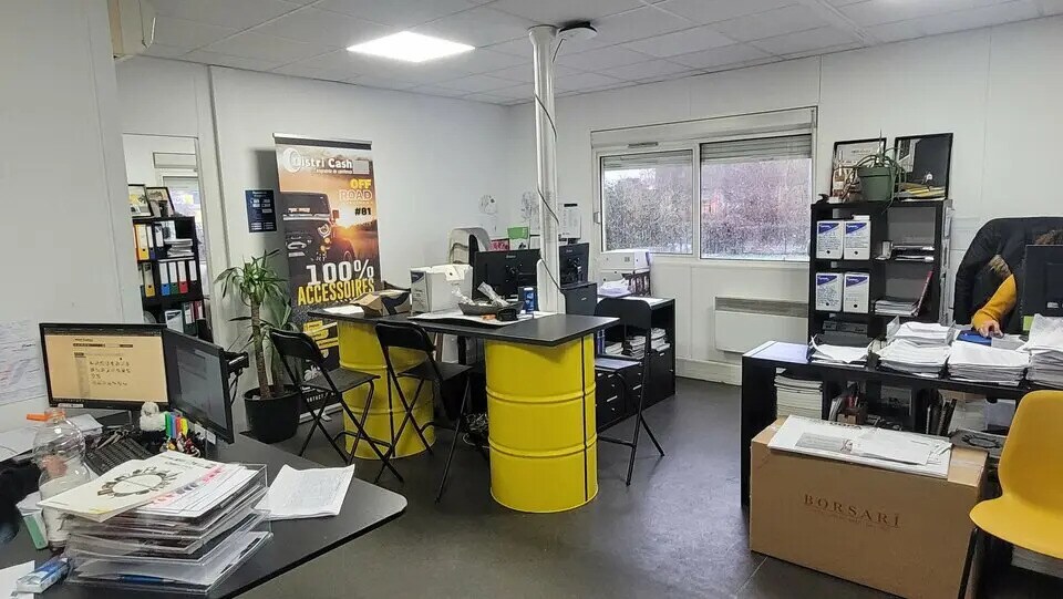 Flex dans Saint-Étienne-du-Rouvray à louer - Photo du bâtiment - Image 3 de 12