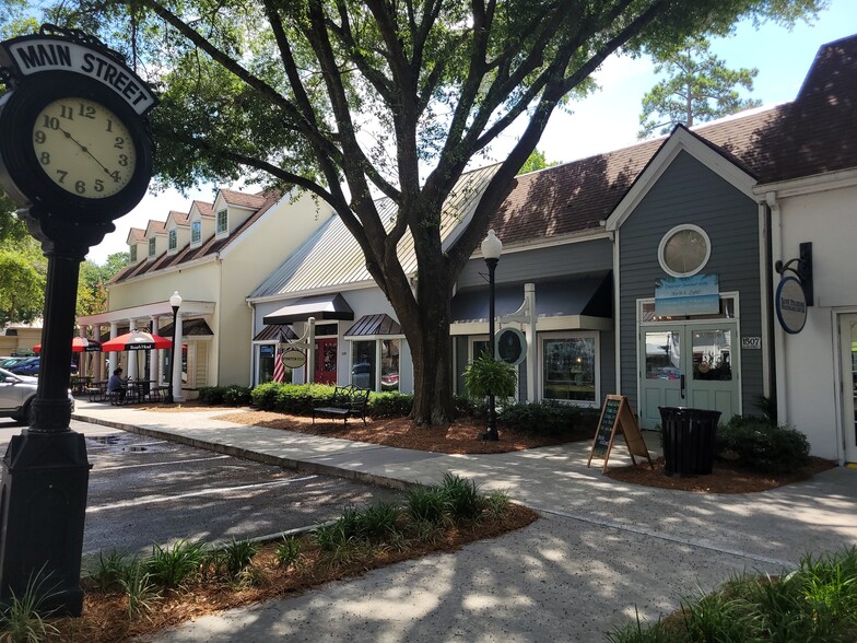 301 Main St, Hilton Head Island, SC for lease - Building Photo - Image 1 of 15