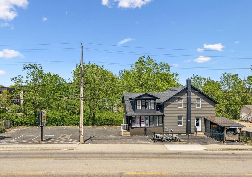 3188 King St E, Kitchener, ON à vendre - Photo du bâtiment - Image 2 de 6
