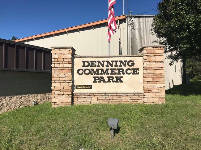 Plus de détails pour Denning Commerce Park – à vendre, Huntington, WV
