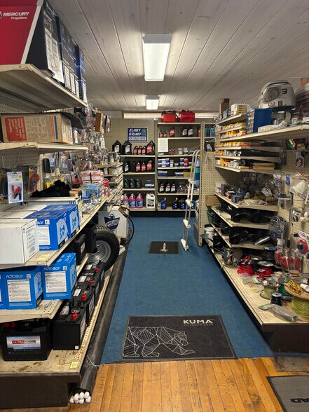 2745 Shadyside Rd, Findley Lake, NY à vendre - Photo du bâtiment - Image 2 de 51