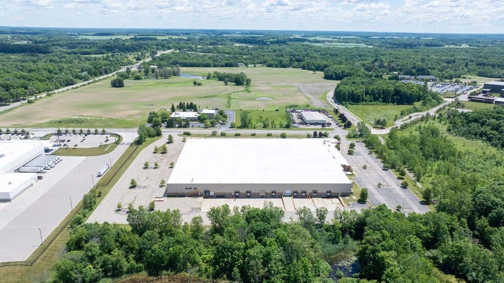 1875 Holloway Dr, Holt, MI for lease - Building Photo - Image 2 of 9