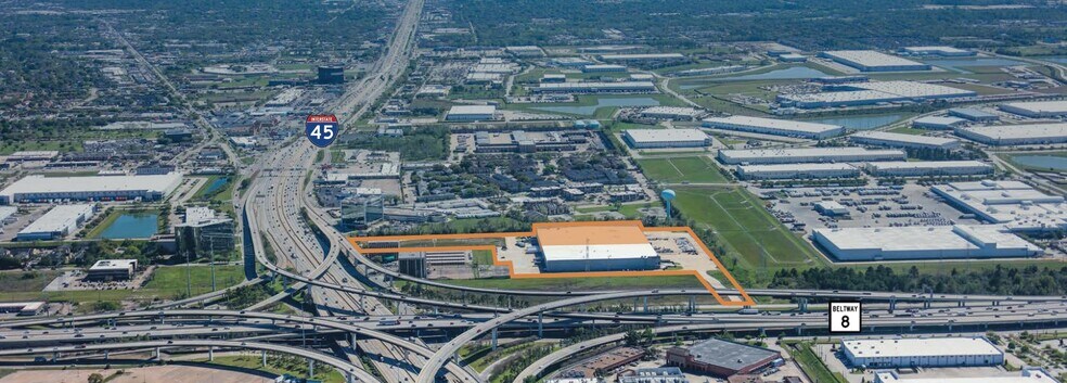11945 North Fwy, Houston, TX à louer - Photo du bâtiment - Image 2 de 10