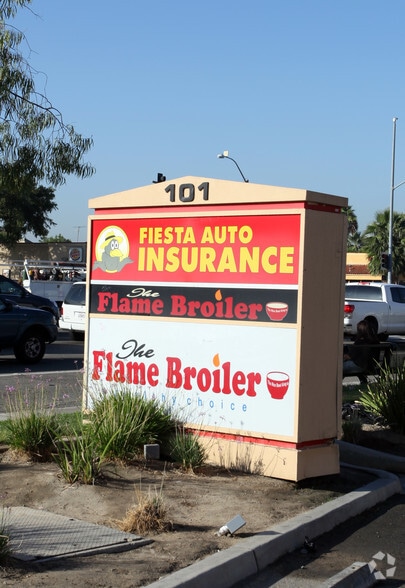 101-109 E Ball Rd, Anaheim, CA for lease - Building Photo - Image 2 of 3