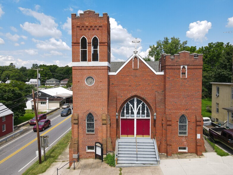 201 E Main St, Sharpsburg, MD à vendre - Photo du bâtiment - Image 2 de 33