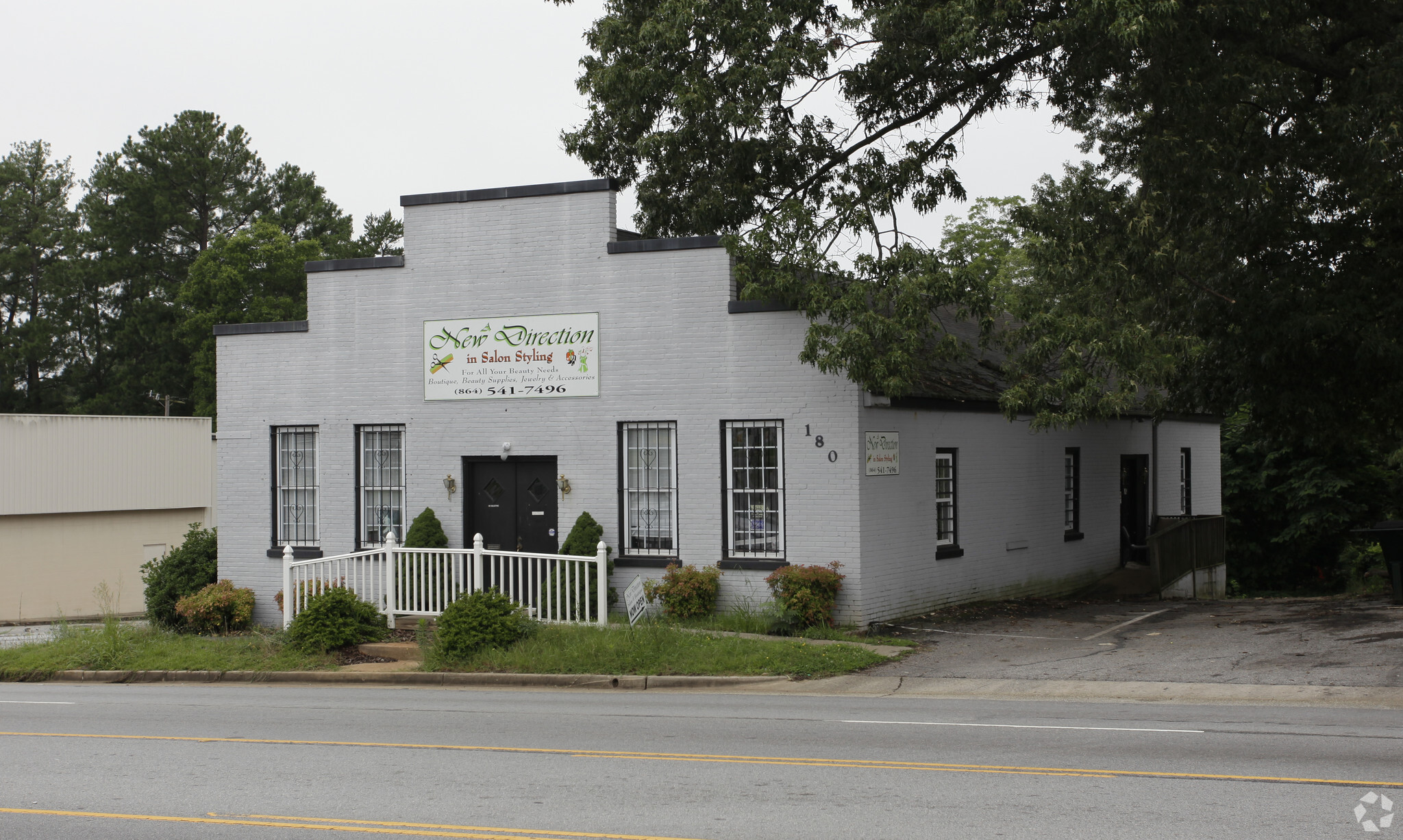 178 John B White Sr Blvd, Spartanburg, SC for sale Primary Photo- Image 1 of 1