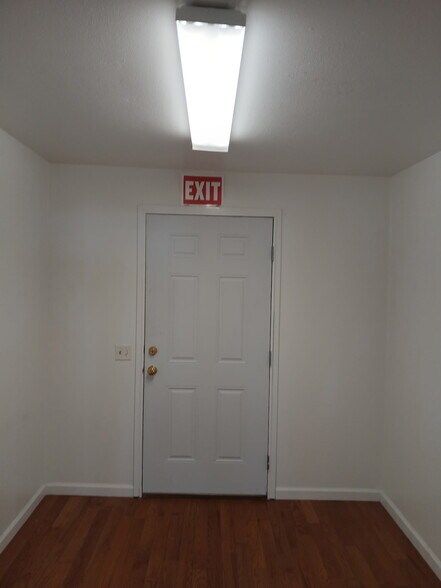 153 S Maine St, Fallon, NV à louer - Photo du bâtiment - Image 3 de 5