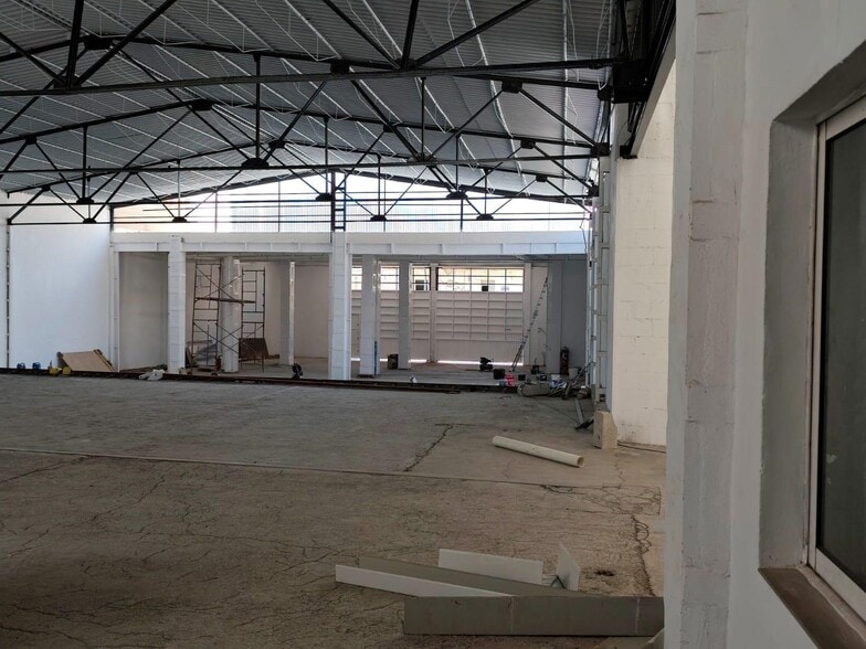 Industrial in Murcia for lease - Building Photo - Image 3 of 9