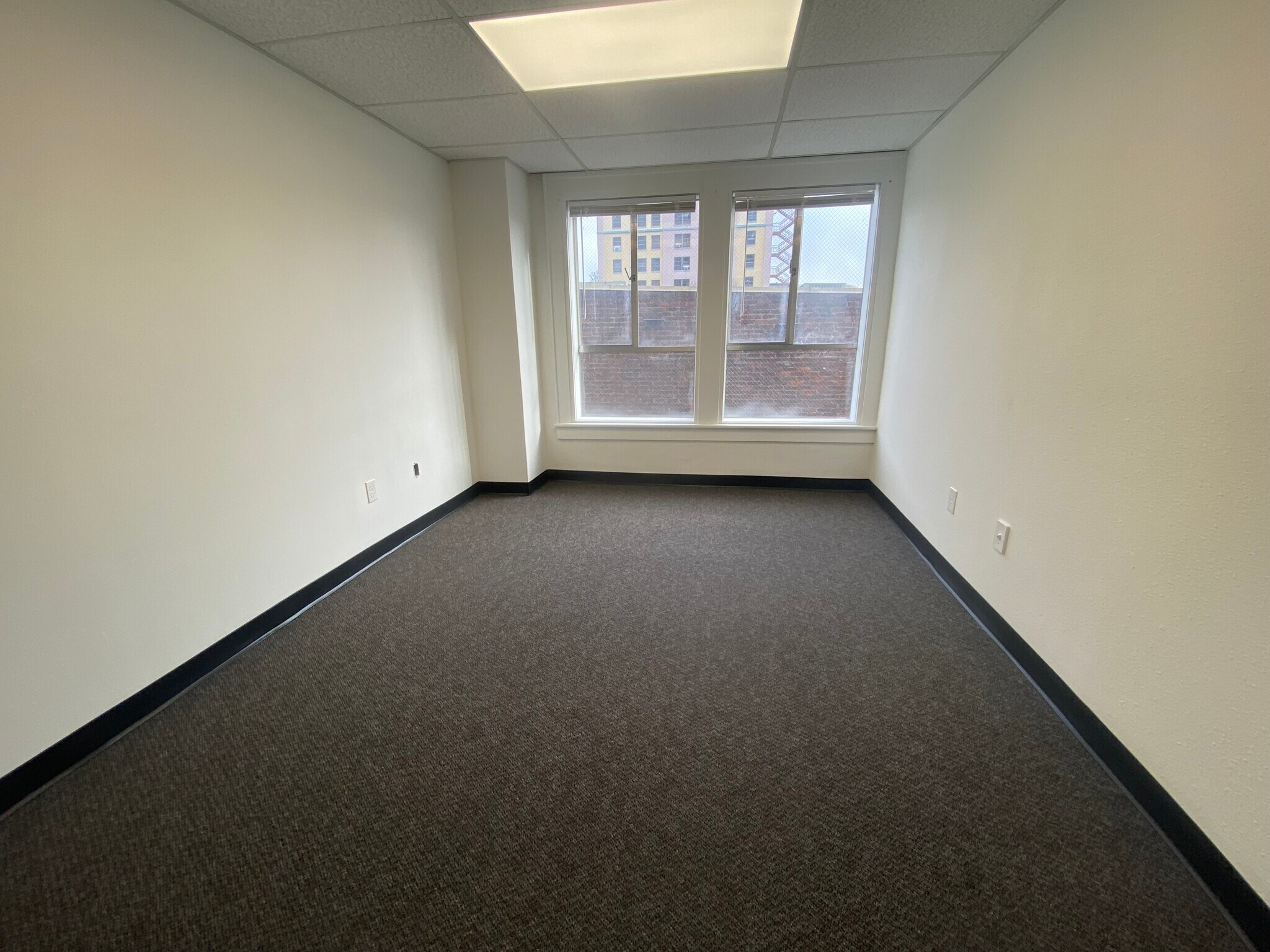 132 E Broadway, Eugene, OR for lease Interior Photo- Image 1 of 5