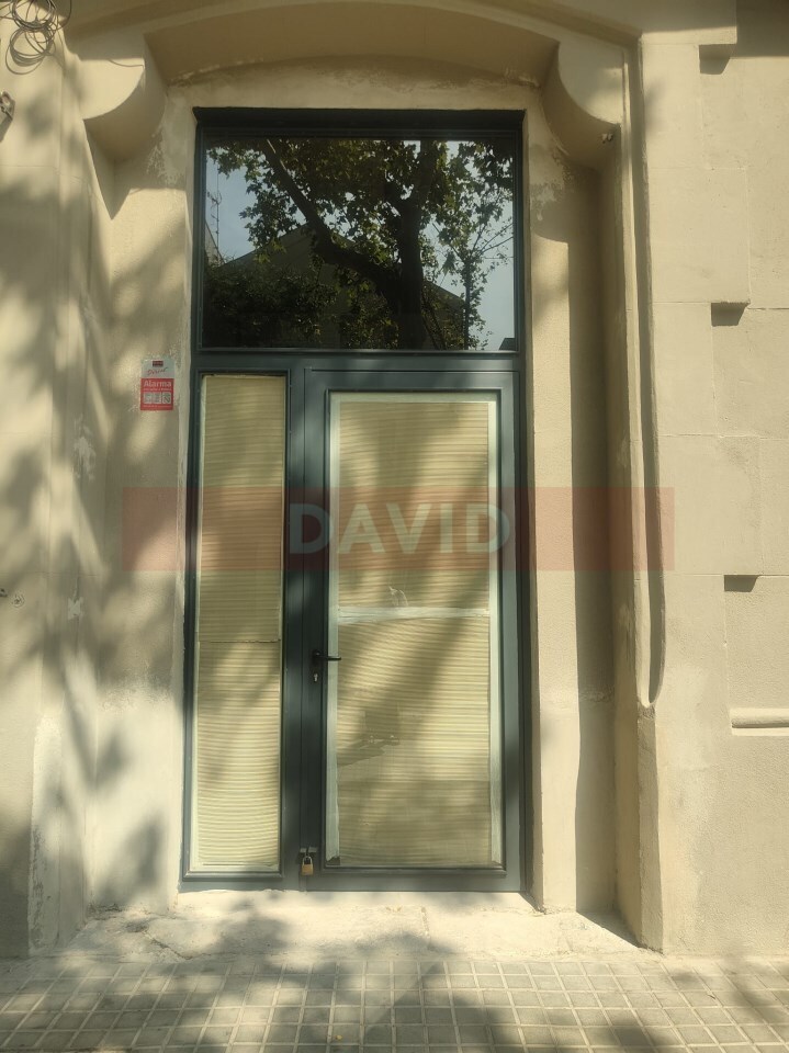 Commerce de détail dans Barcelone, Barcelona à louer Photo du bâtiment- Image 1 de 7