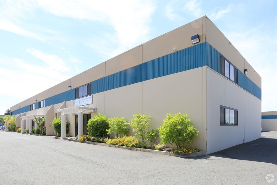 4690 E 2nd St, Benicia, CA for sale - Building Photo - Image 2 of 5