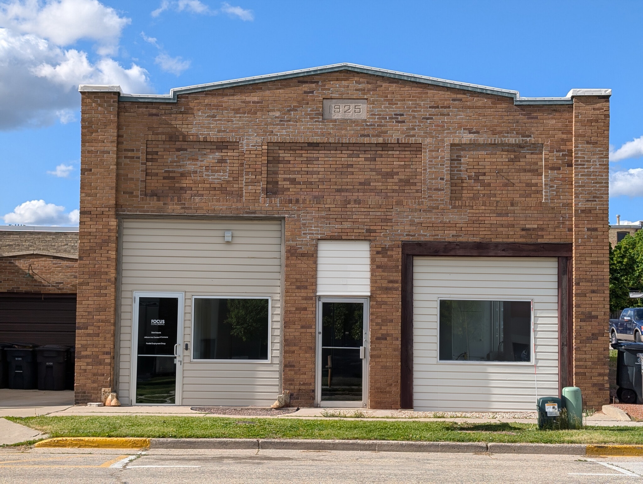 230 S Main St, Jefferson, WI for lease Interior Photo- Image 1 of 5