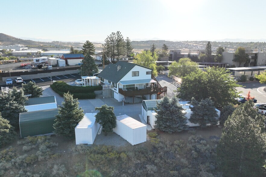 145 Bailey Dr, Reno, NV à vendre - Photo du bâtiment - Image 3 de 4