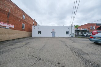 2211 Ardmore Blvd, Pittsburgh, PA for lease Building Photo- Image 2 of 11