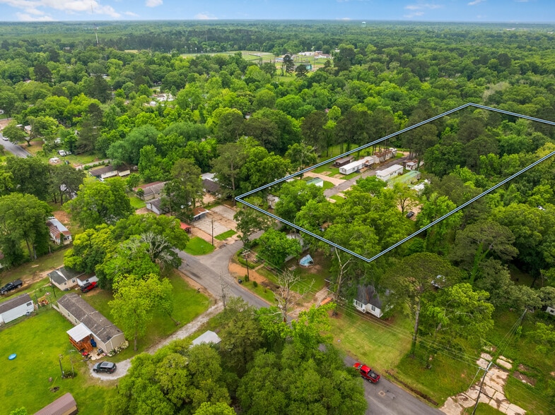 211 Courtney Ln, Pineville, LA à vendre - Photo du bâtiment - Image 2 de 16