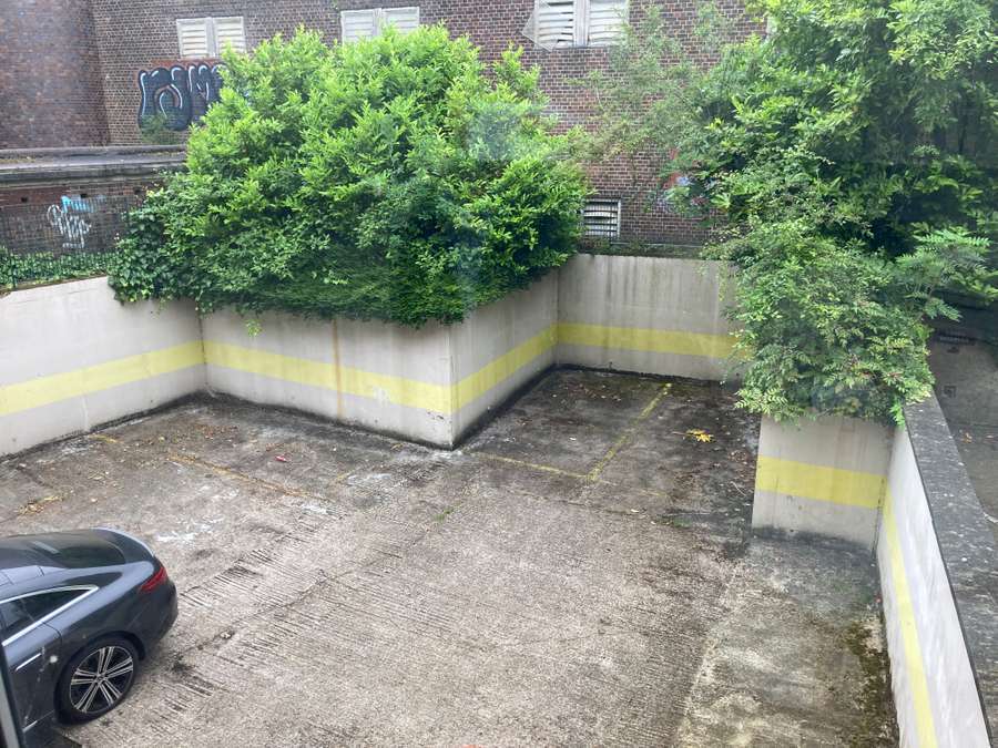 98 Great North Rd, London for sale Building Photo- Image 1 of 10