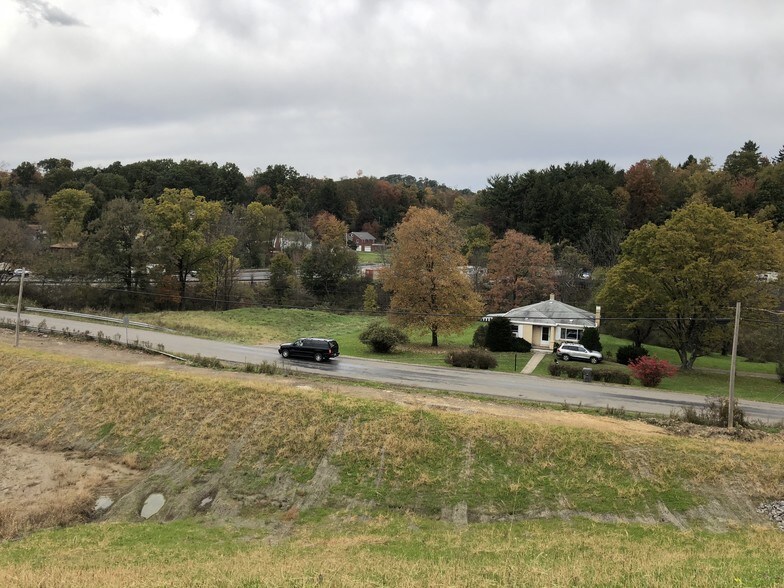 107 Overbrook Rd, Valencia, PA à louer - Autre - Image 3 de 13