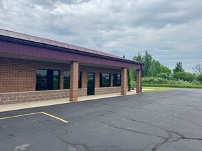 2839 E Frontage Rd, Abrams, WI for lease Building Photo- Image 2 of 20