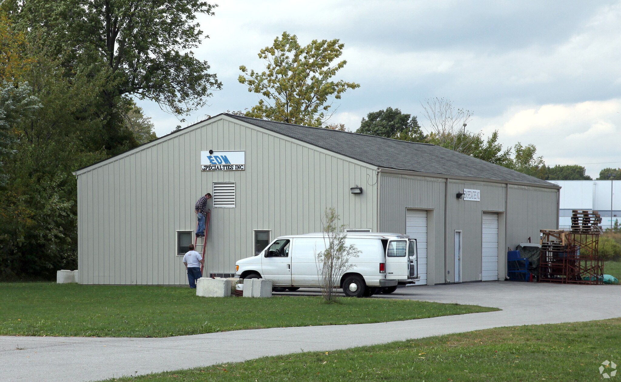 7746 Milhouse Rd, Indianapolis, IN à vendre Photo principale- Image 1 de 5