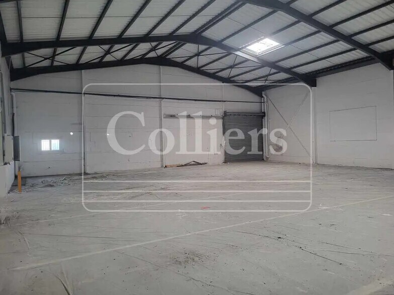 Bureau dans Vitrolles à louer - Photo intérieure - Image 2 de 18