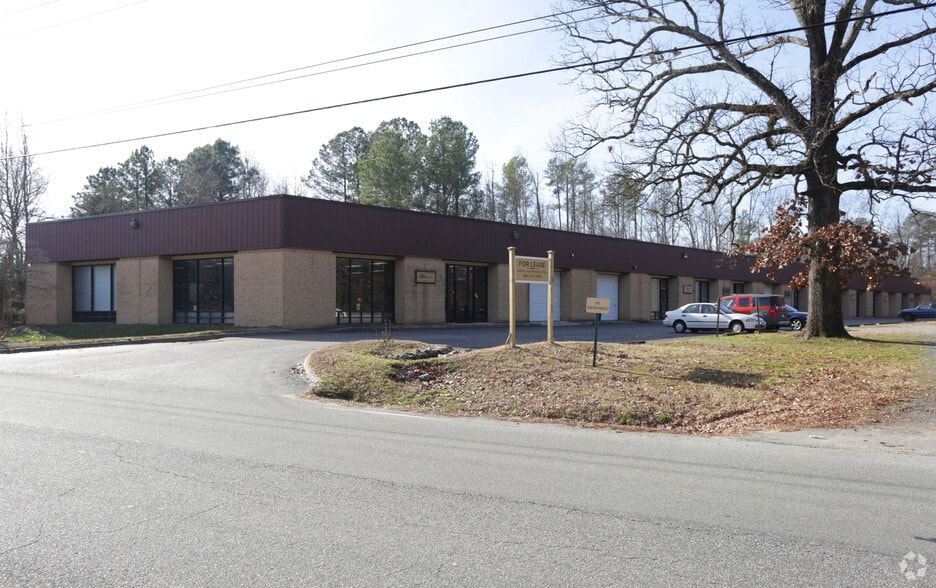 6301 Old Warwick Rd, Richmond, VA for lease - Primary Photo - Image 1 of 5