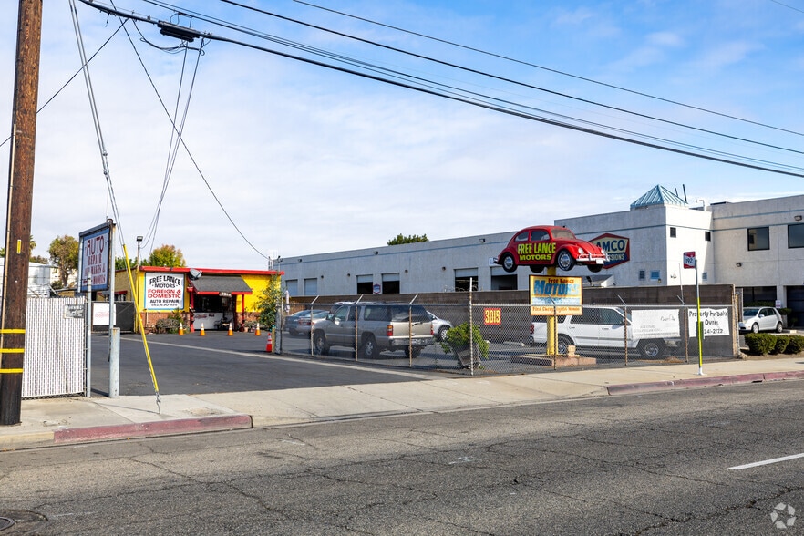 3015 E South St, Long Beach, CA à vendre - Photo du bâtiment - Image 3 de 18