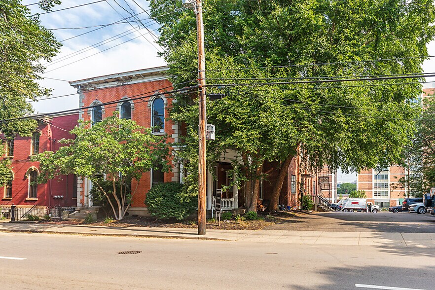 118 W 5th St, Covington, KY à louer - Photo du bâtiment - Image 2 de 12