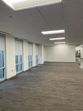 2550 W Tyvola Rd, Charlotte, NC for lease Interior Photo- Image 2 of 7