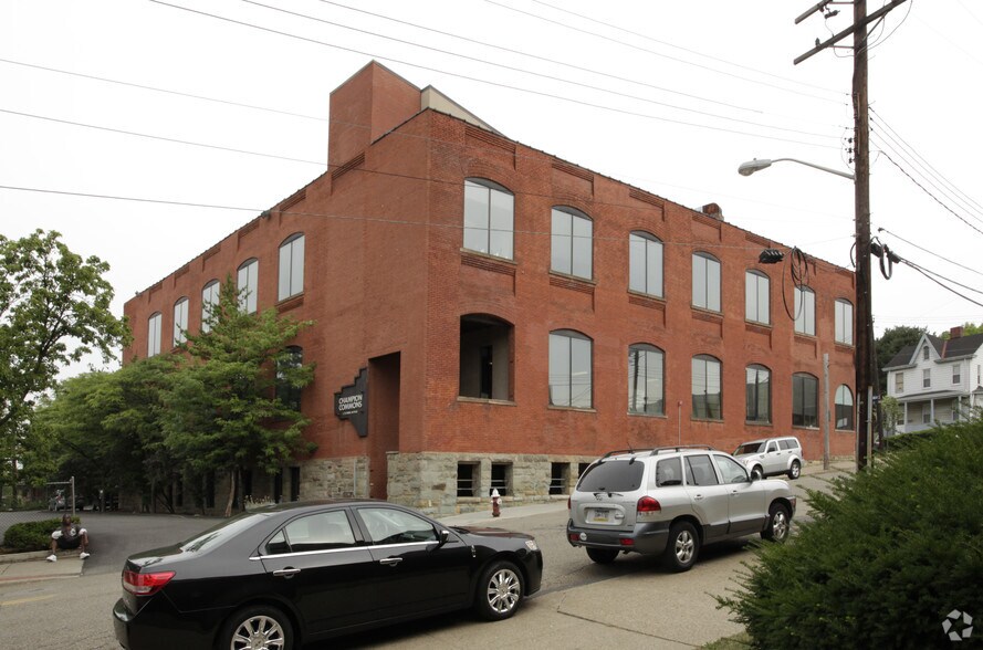 5231 Penn Ave, Pittsburgh, PA à vendre - Photo du bâtiment - Image 3 de 4