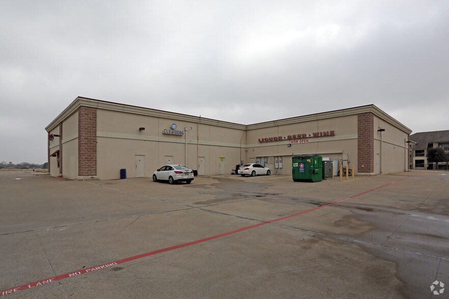 1201 Longhorn Rd, Fort Worth, TX for lease - Building Photo - Image 2 of 9