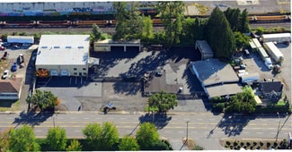 More details for 5650 NE Columbia Blvd, Portland, OR - Industrial for Sale