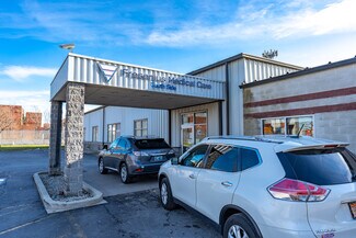 Plus de détails pour 3134 W 76th St, Chicago, IL - Bureau à vendre