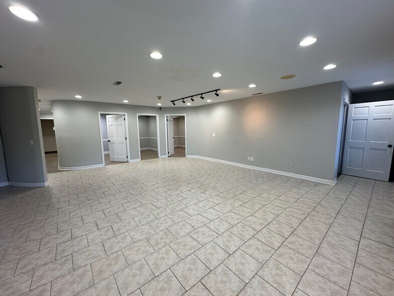 3211 Reidville Rd, Spartanburg, SC à louer - Photo du bâtiment - Image 2 de 5