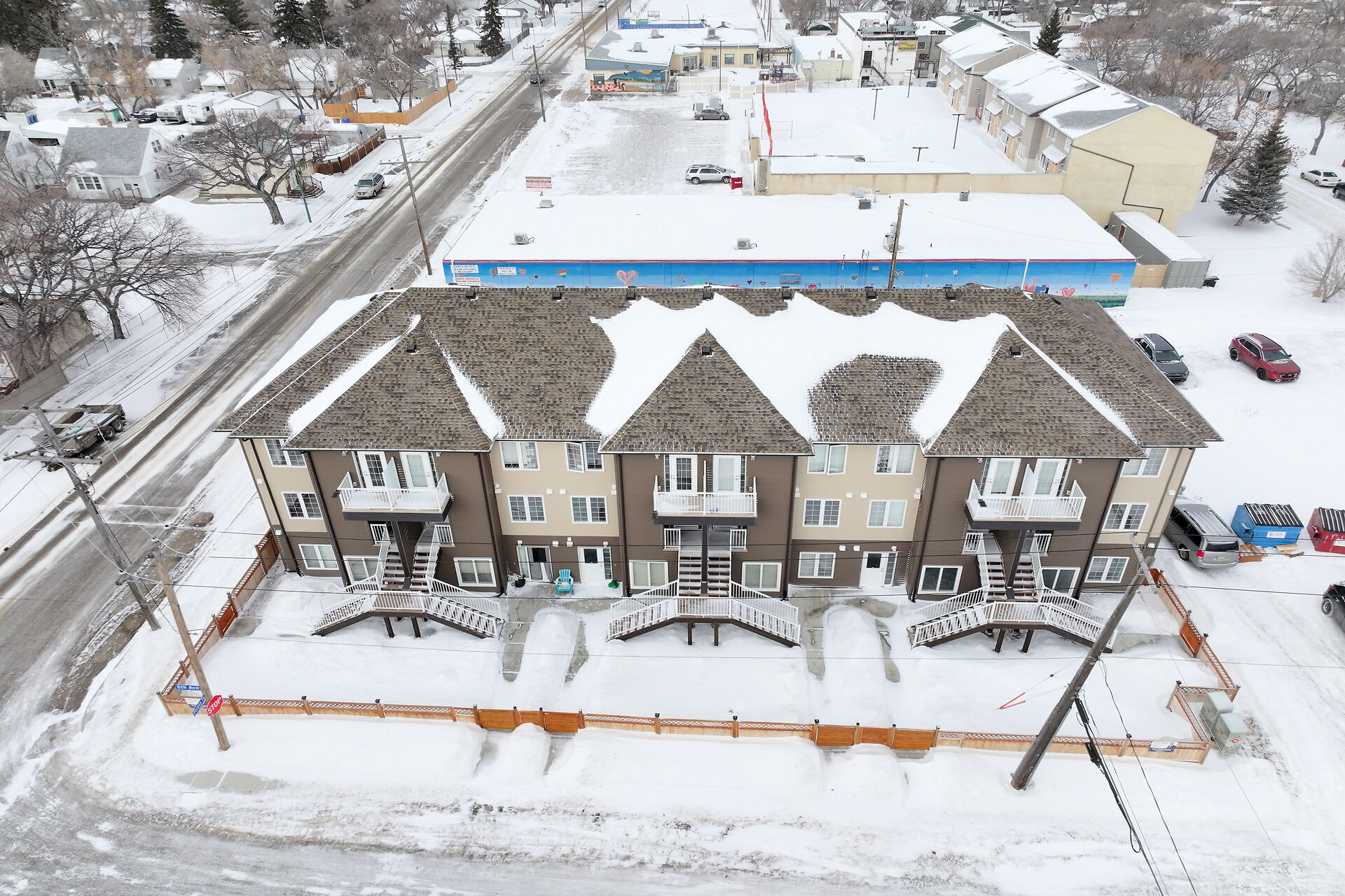 1175 Pasqua St, Regina, SK à vendre Photo principale- Image 1 de 38