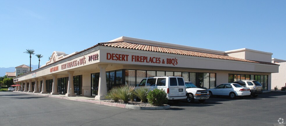 77622 Country Club Dr, Palm Desert, CA à louer - Photo du bâtiment - Image 2 de 5